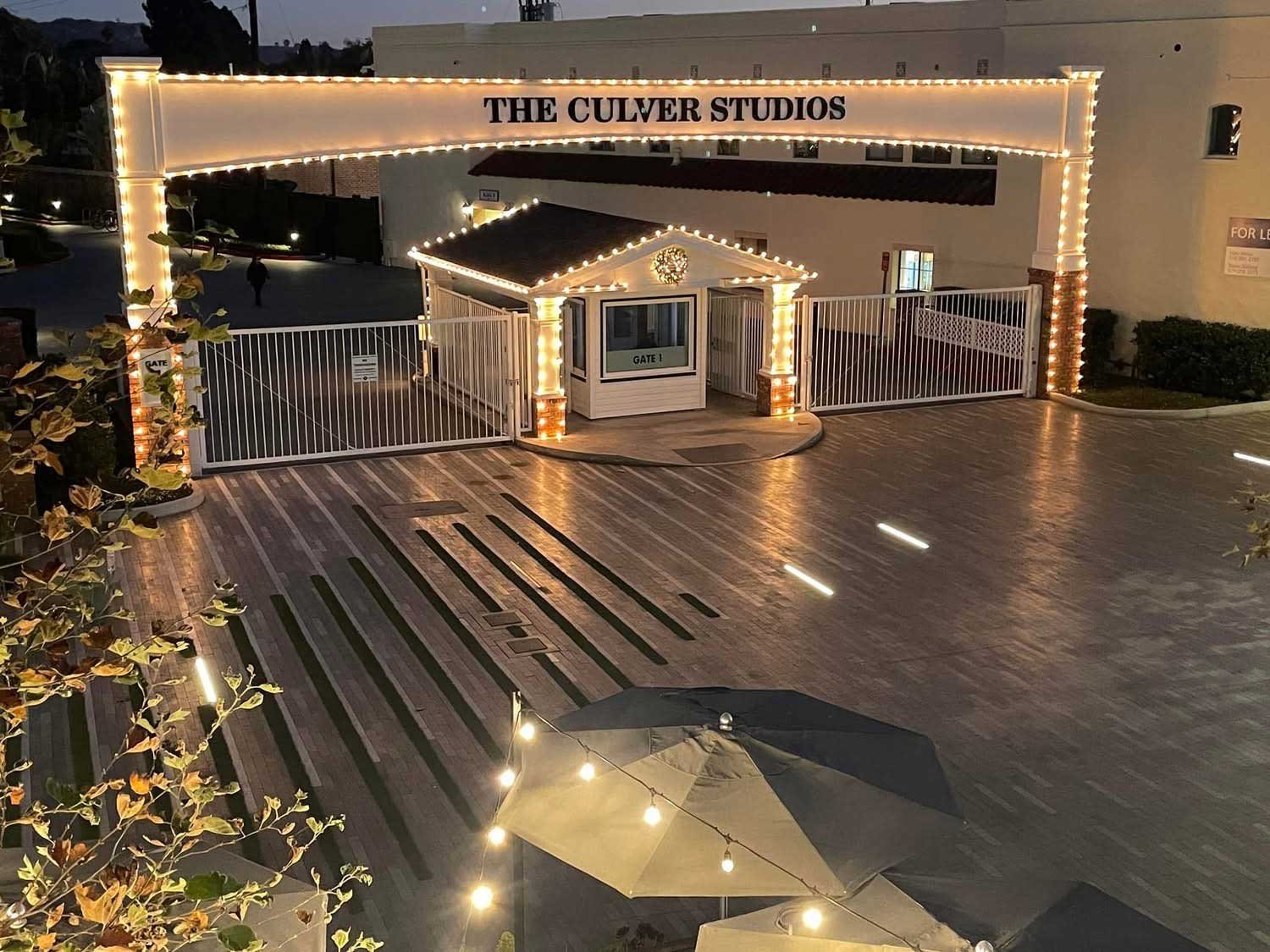 Downtown Culver City during the holidays